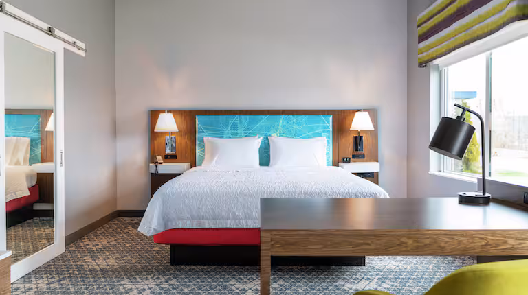 king-suite-new-hampton-prototype-